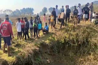 Dead body found in pit