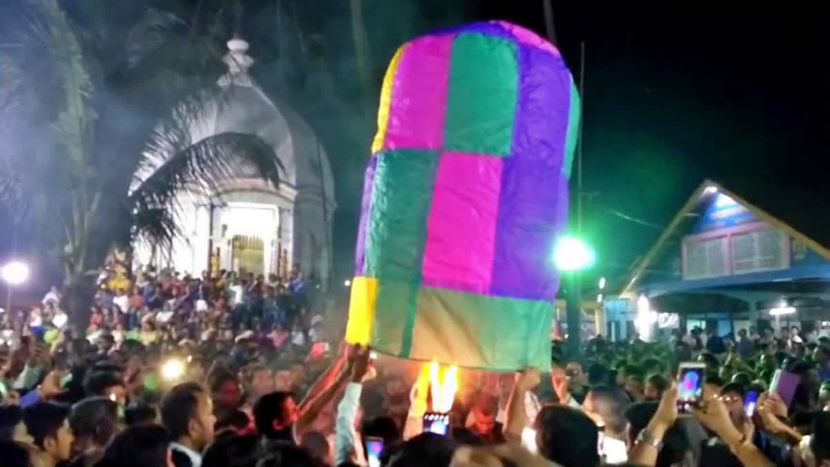 Fanush used at Barpeta Doul Utsav