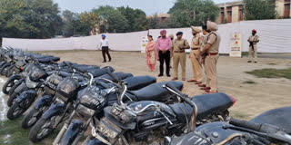 ਅੰਮ੍ਰਿਤਸਰ ਪੁਲਿਸ ਦੀ ਵੱਡੀ ਕਾਮਯਾਬੀ, ਚੋਰੀ ਹੋਏ 58 ਟੂ-ਵੀਲਰ ਬਰਾਮਦ recovers 58 stolen two-wheelers