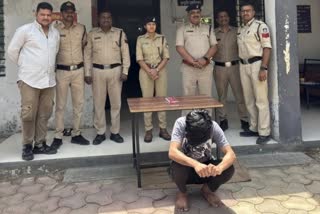 گھر کا بیٹا ہی شور نکلا: ماں اور بہن کے زیورات چوری کرنے کے بعد، پھر شکایت کنندہ کے طور پر پولیس اسٹیشن پہنچا