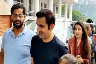 गौतम गंभीर ने परिवार के साथ माता वैष्णो देवी मंदिर के किए दर्शन