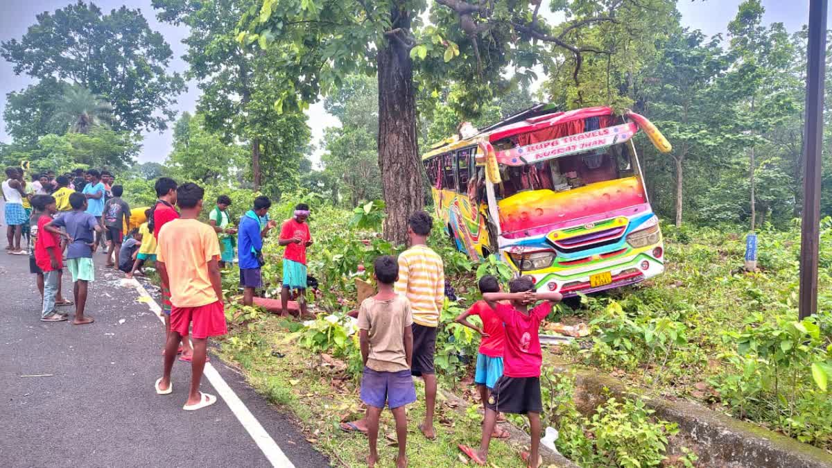 ROAD ACCIDENT IN PAKUR