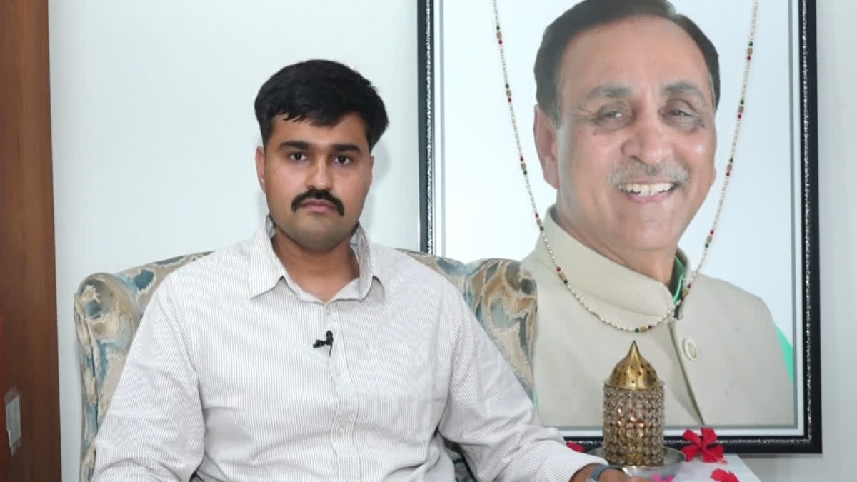 AI-171 Crash: My Father Will Always Live In The Hearts Of His Supporters, Says Former Gujarat CM Vijay Rupani's Son