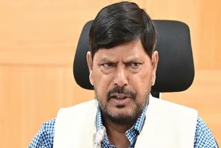 केंद्रीय मंत्री रामदास आठवले