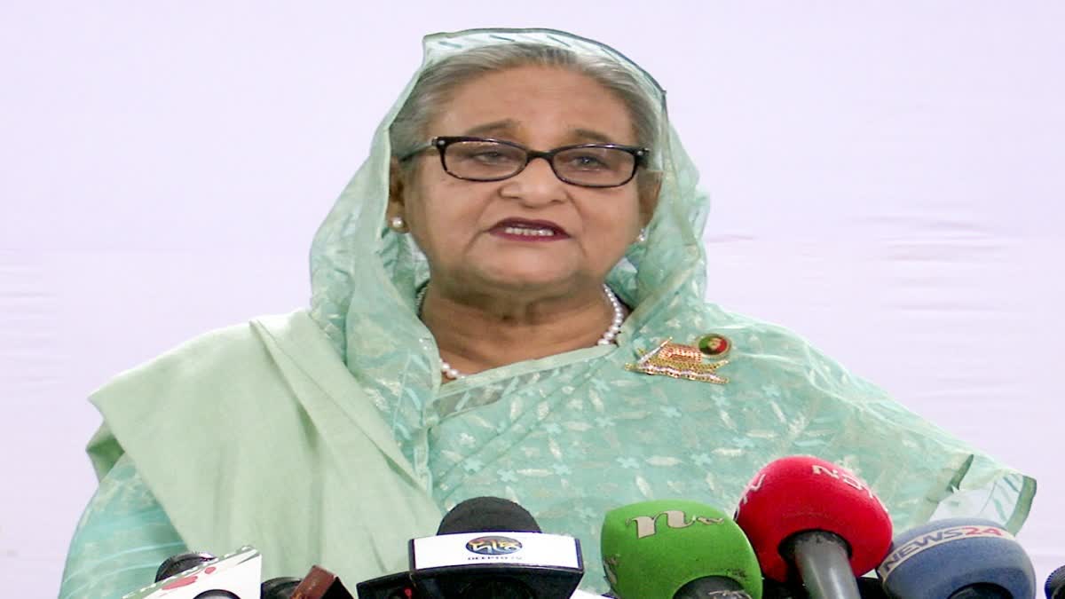 شیخ حسینہ دسمبر میں بنگلہ دیش میں کریں گی خود سپردگی، بولیں، موت آئے تو اپنی مٹی پر آنی چاہئے