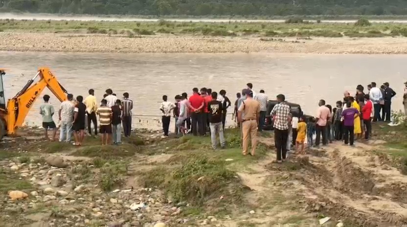 Thar Vehicle Stuck Ganga