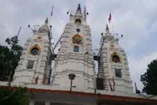Indore Administration Removes Priests' Donation Bowls at Khajrana Ganesh Temple After Allegations of Misappropriation