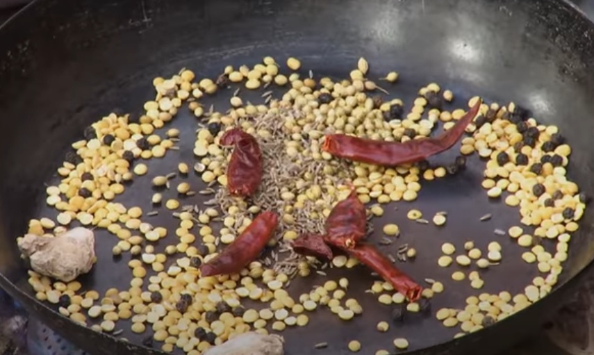 Miriyala Tamalapaku Rasam