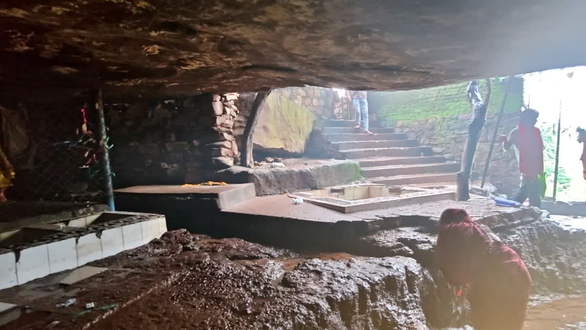 CHHATARPUR ANCIENT MONASIYA CAVE