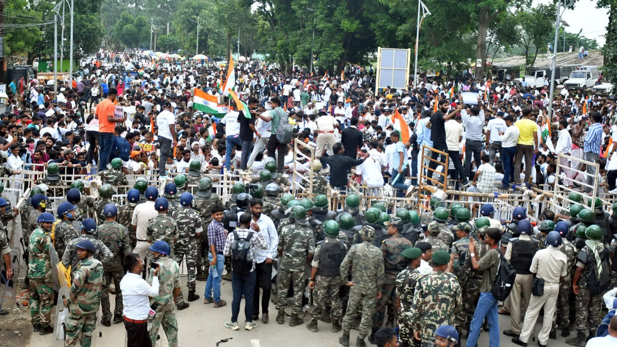 RAHUL GANDHI ON JHARKHAND PROTEST