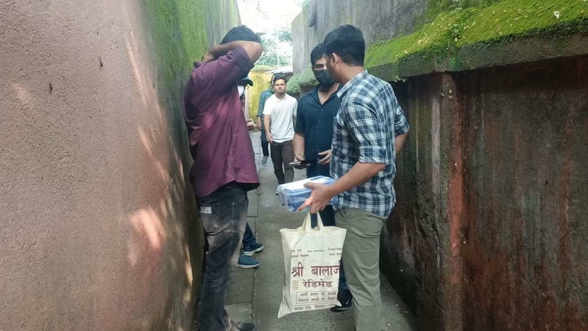 ISIS TERRORISTS ARRESTED