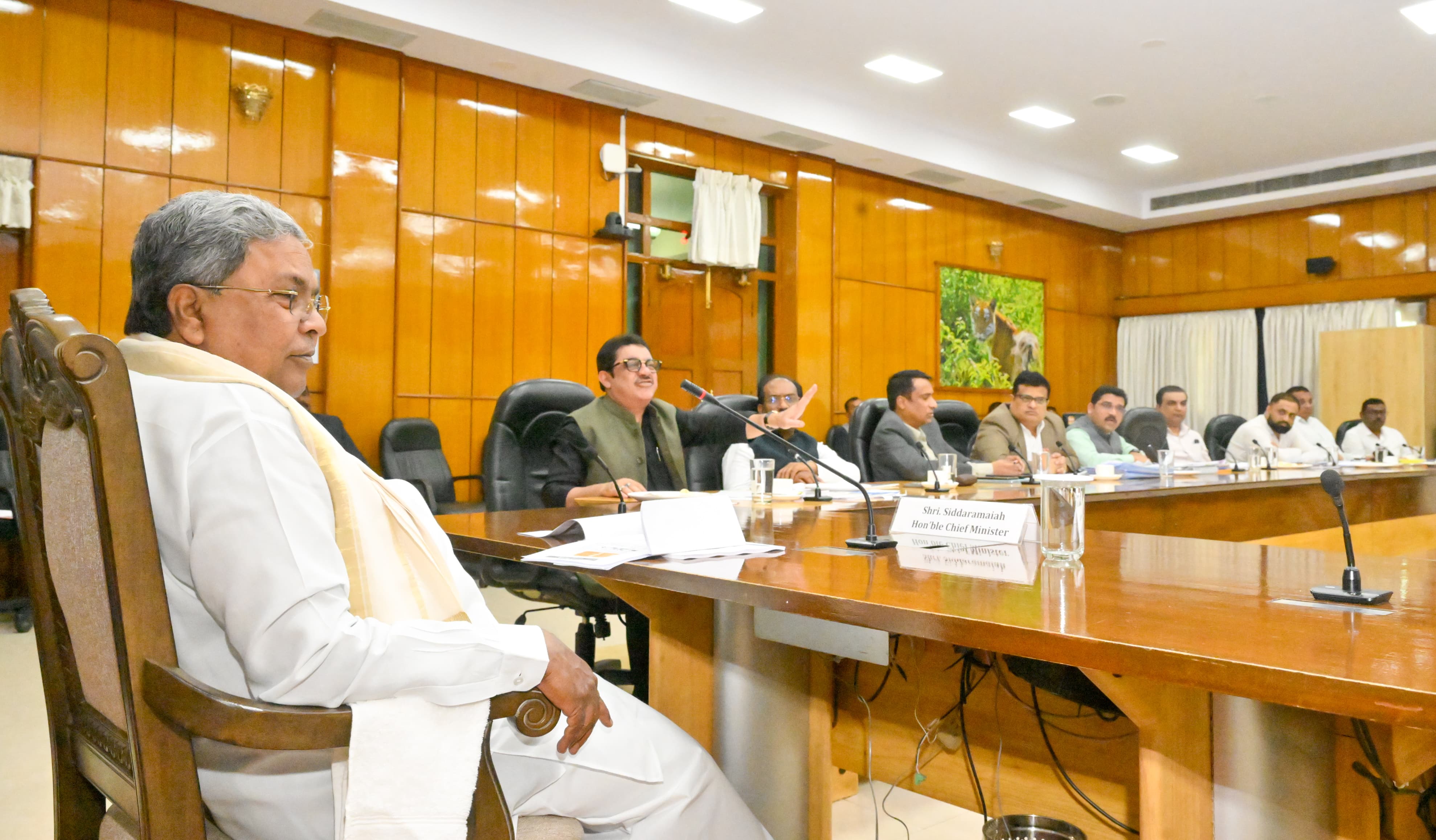 CM Siddaramaiah instructs to take strict action to cancel ineligible BPL cards