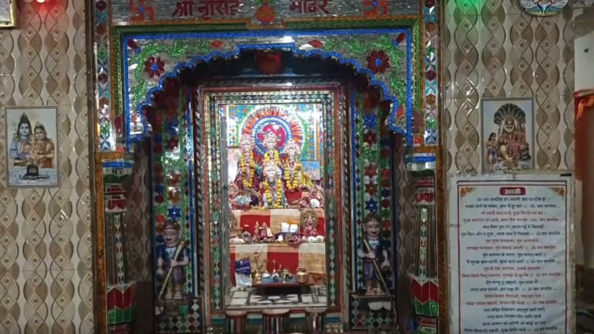 Repentance At Display In Jhalawar temple As Thief Returns Stolen Jewellery With ‘Interest’