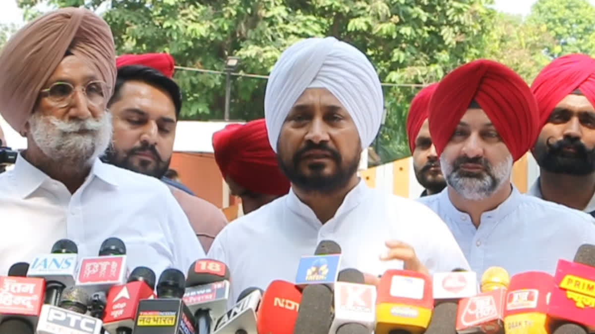 Punjab Congress Delegation Meets Governor Gulab Chand Kataria