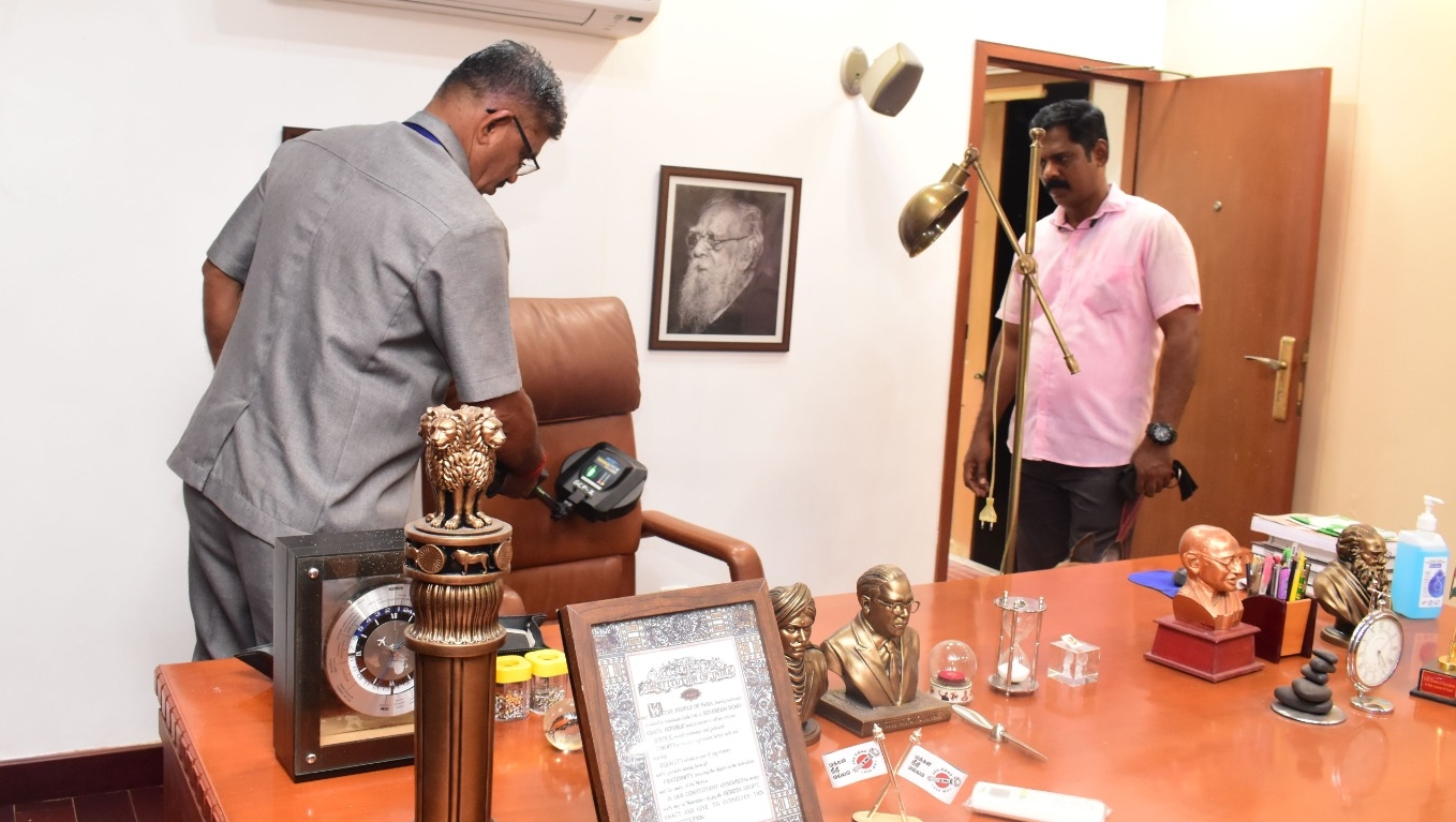 ஒரே நாளில் அடுத்தடுத்து வெடிகுண்டு மிரட்டல்! அதிகாலையில் பரபரப்பான சென்னை மாநகரம்!