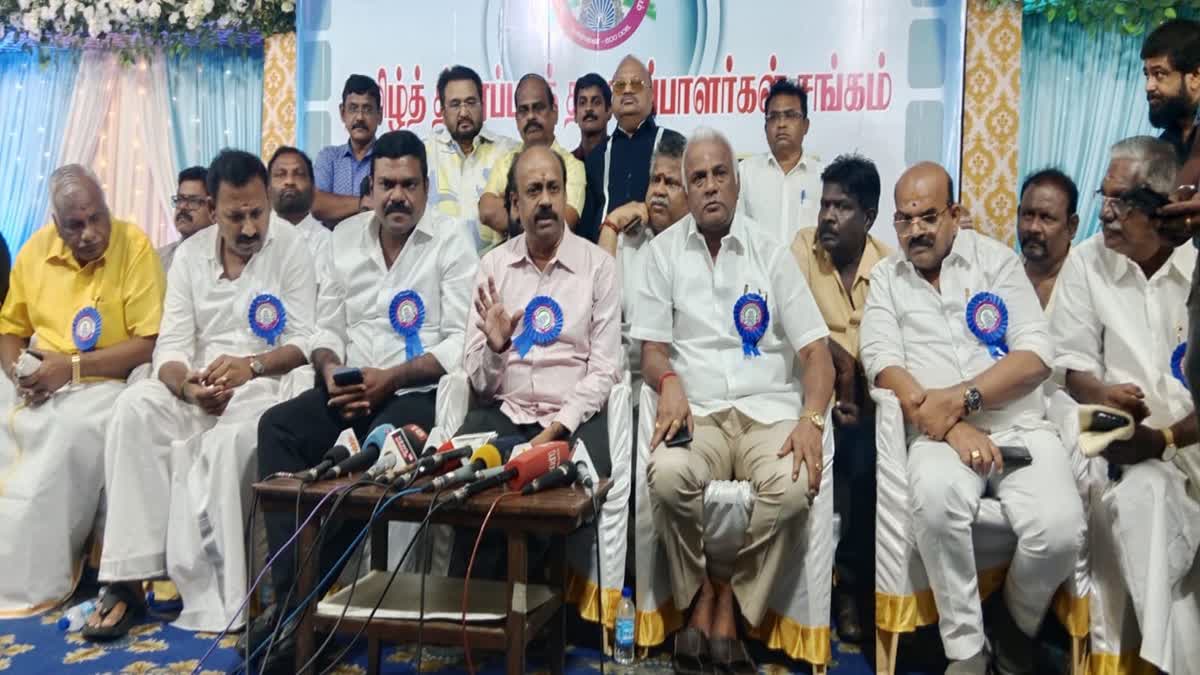 ''நடிகர்களின் சம்பளத்தை மறுசீரமைக்க நடிகர் சங்கத்துடன் பேச்சுவார்த்தை'' - தயாரிப்பாளர்கள் சங்கம் அதிரடி!