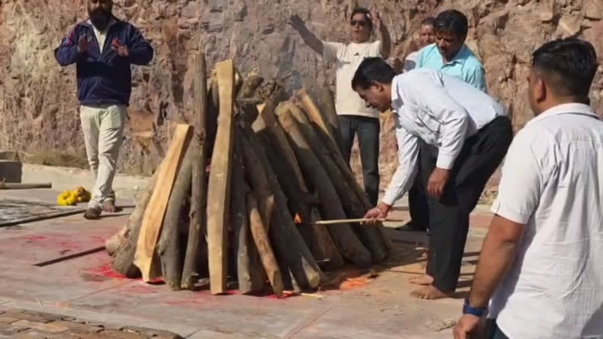 Tourist Rituals Tourist From Ukraine Dies In Rajasthan's Jodhpur, Cremated As Per Hindu ...