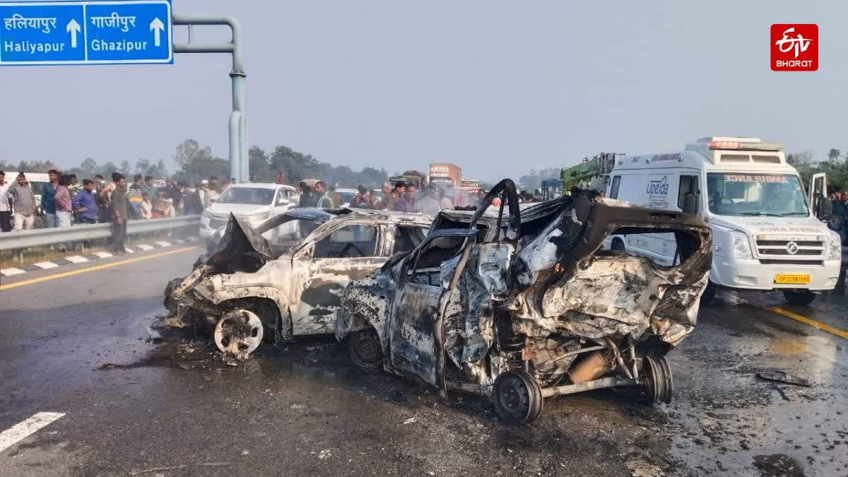 पूर्वांचल एक्सप्रेसवे पर भीषण हादसा, 5 की मौत