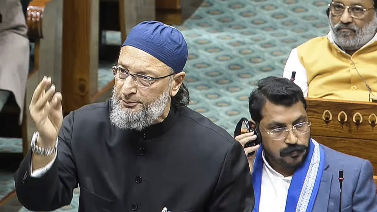 ایس آئی آر بیک ڈور این آر سی ہے، لوگوں کو مذہب کی بنیاد پر ووٹ ڈالنے سے روکا جا رہا ہے، اویسی