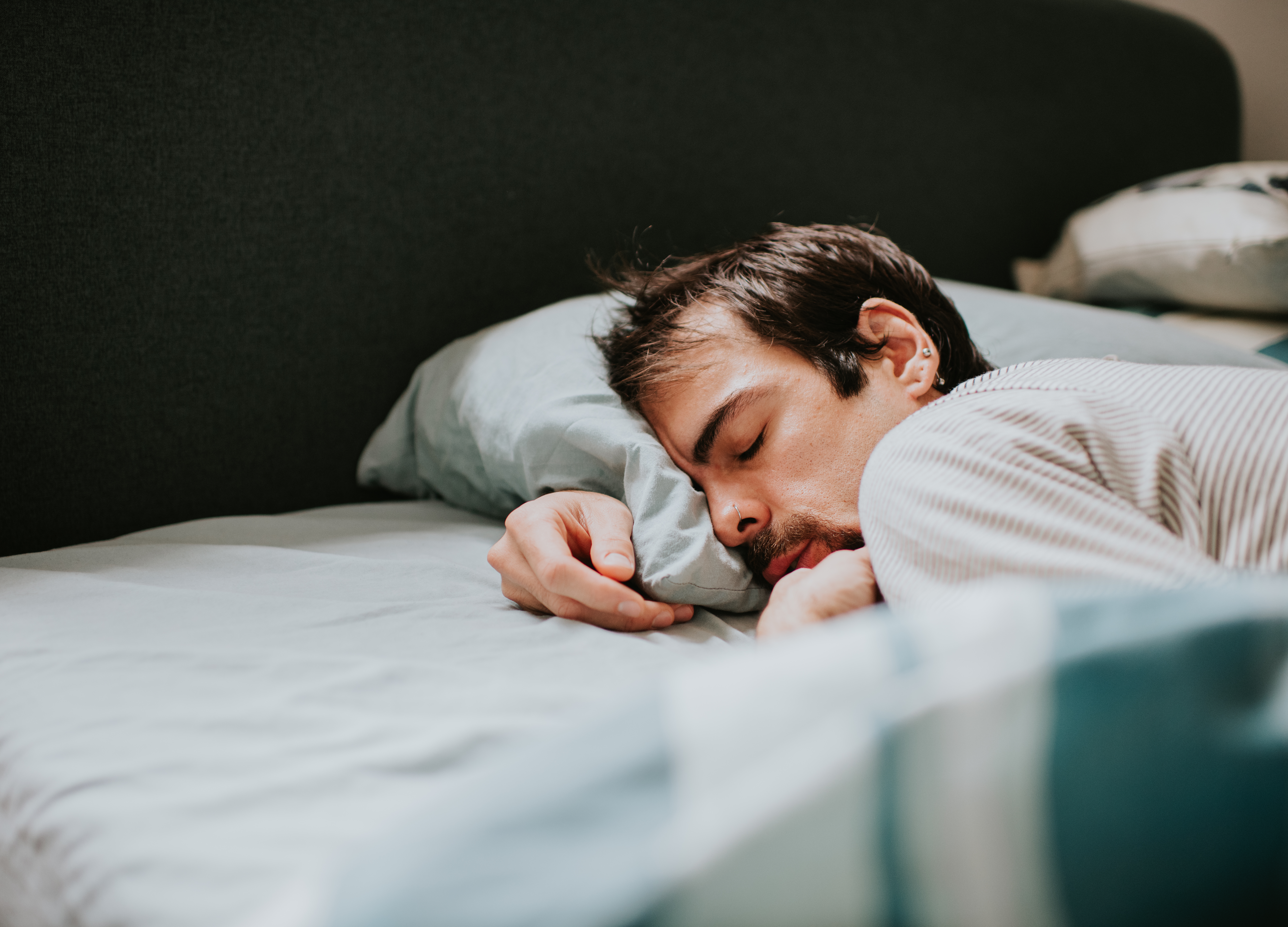 OVERSLEEPING SIDE EFFECT  SIDE EFFECT TO MUCH SLEEPING  IS OVERSLEEPING BAD FOR HEALTH