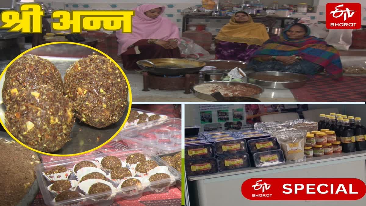 बनारस में बन रहे श्री अन्न के स्पेशल लड्डू.