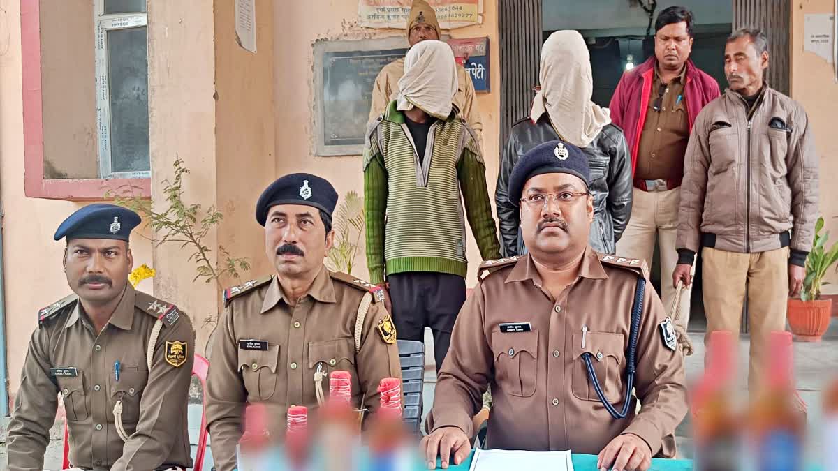 Vaishali Police recovered liquor