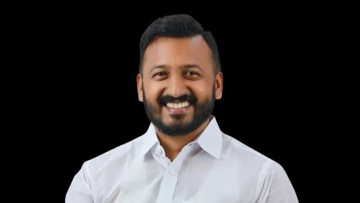 Victim posts emotional message after MLA Mamkootathil arrest