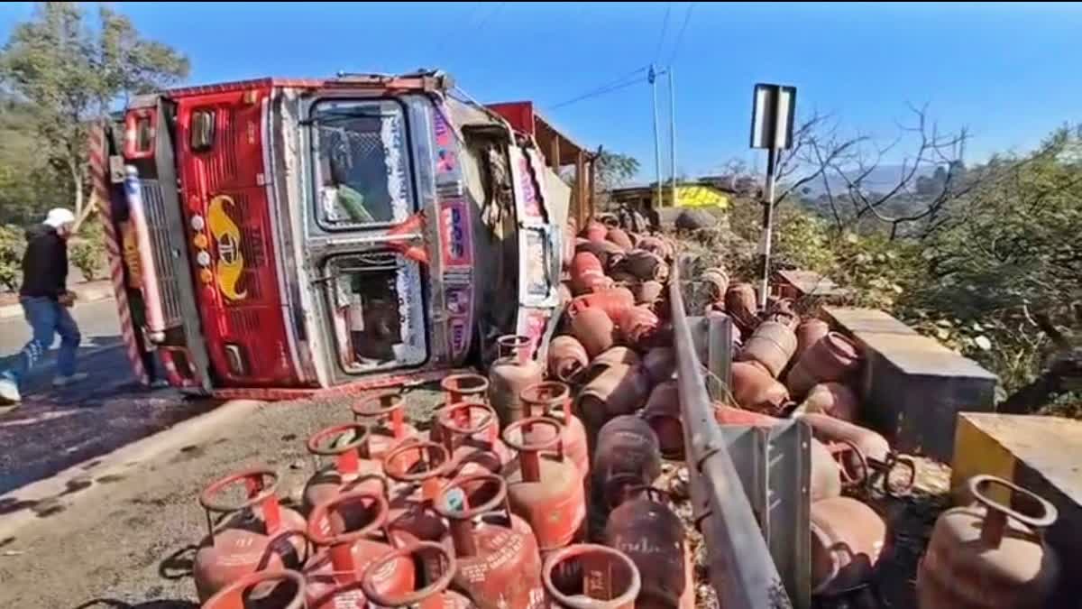 Solan Truck Accident