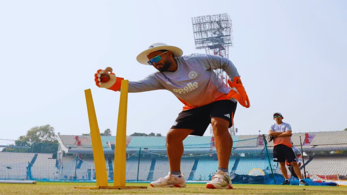 RISHABH PANT DURING TRAINING