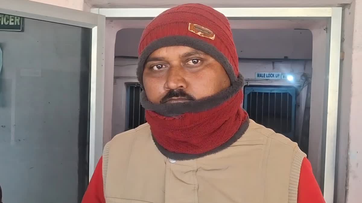 ARRESTED FOR MAKING FAKE DOCUMENTS