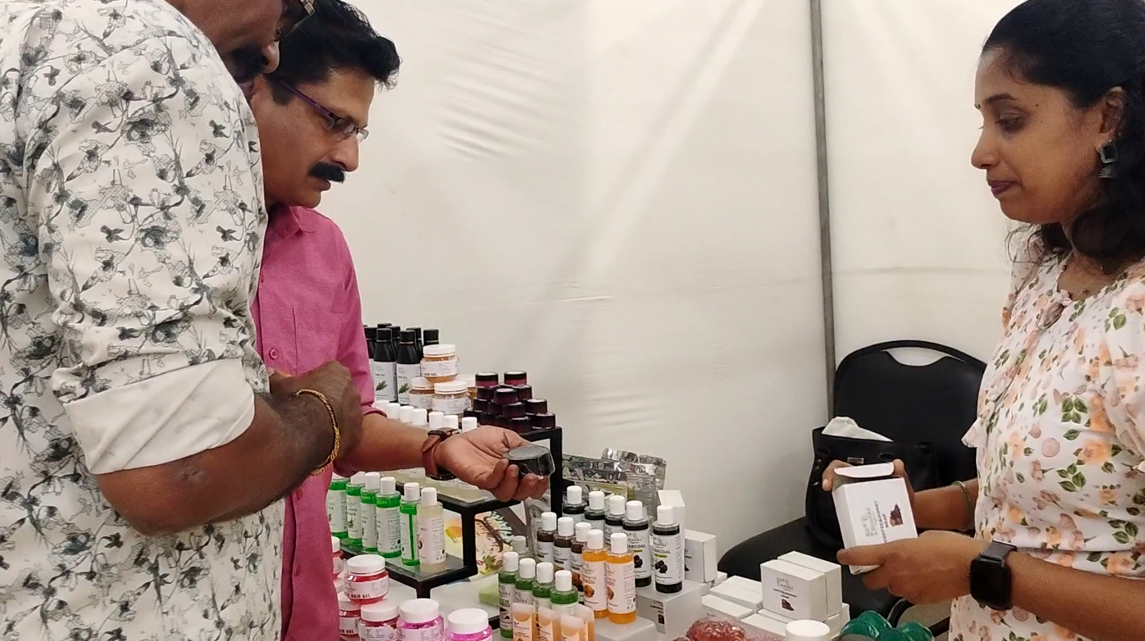 BEAUTIKA  ORGANIC BEAUTY PRODUCTS  BEAUTIKA BY APARNA  BEAUTIKA BRAND PRODUCTS