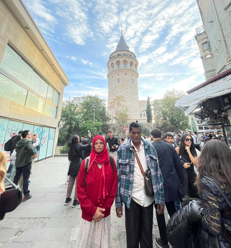 ಕಬ್ಬಿನ ಜ್ಯೂಸ್ ​ವ್ಯಾಪಾರಿಯ ವಿಶ್ವಪರ್ಯಟನೆ