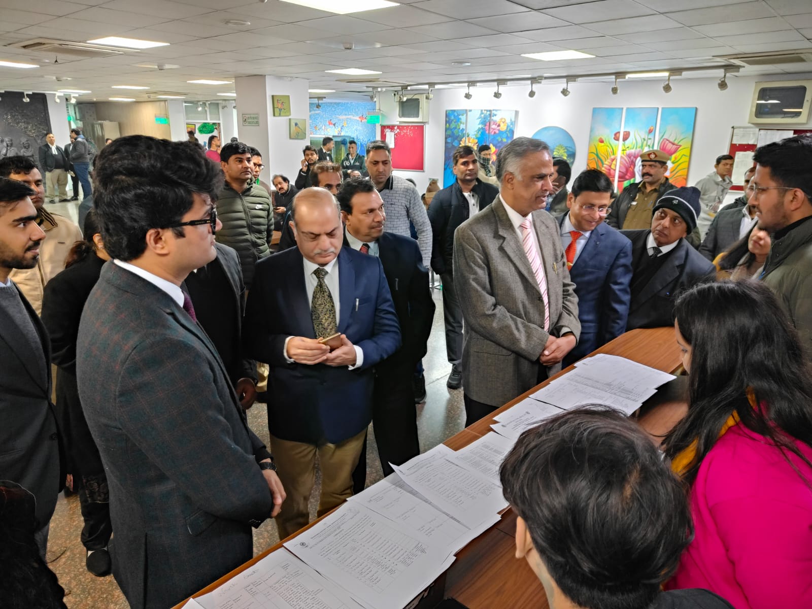 दिल्ली में लोक अदालत का आयोजन