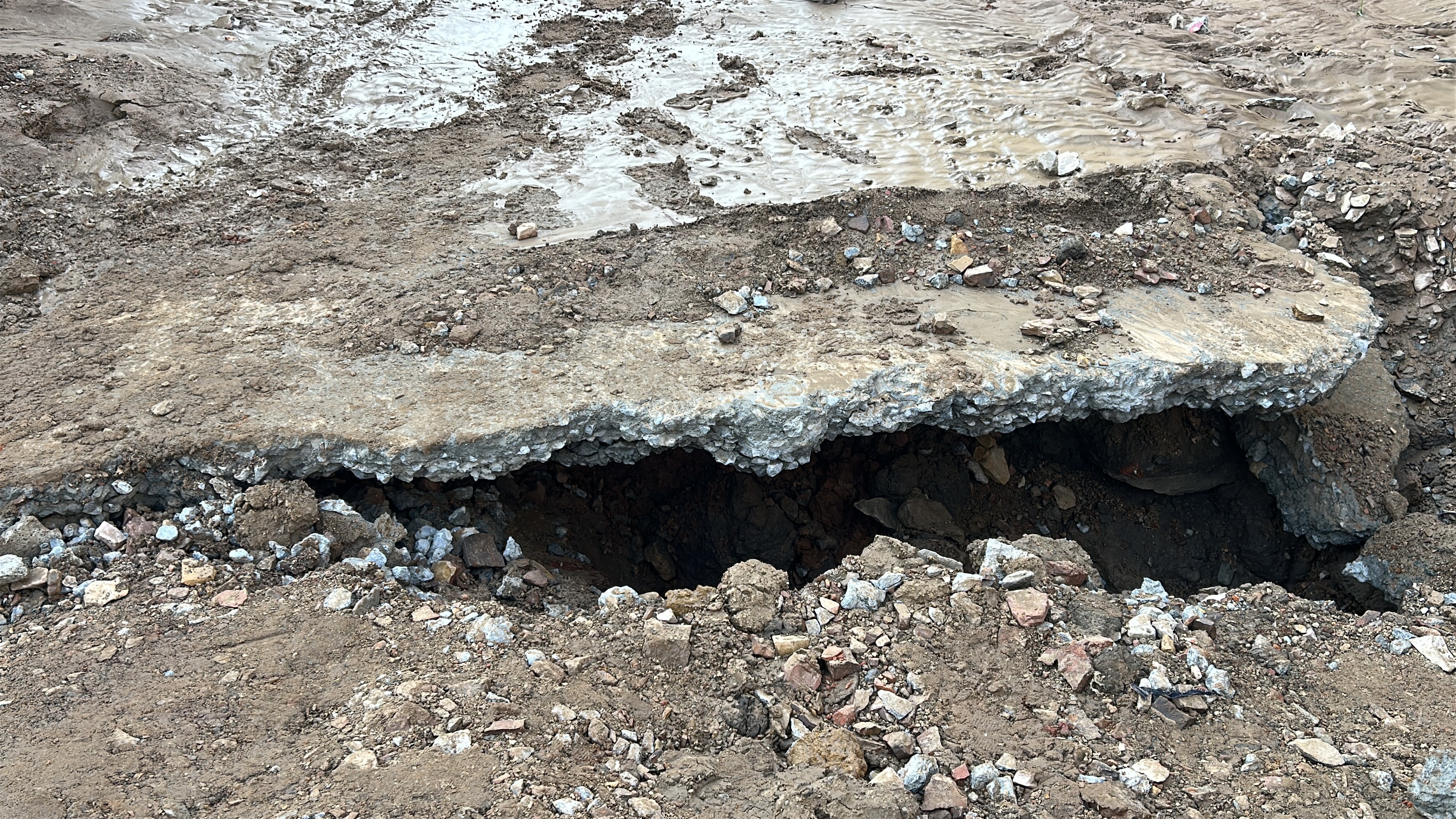 BUILDINGS DAMAGED PIPELINE BURST