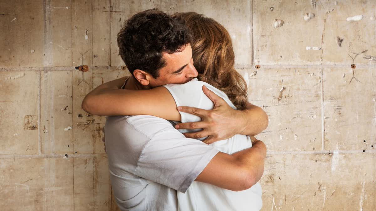 HUG DAY 2026  HEALTH BENEFITS OF HUG  POWER OF HUG  VALENTINE WEEK