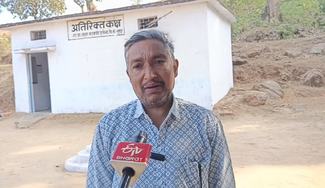 Head Teacher of Kadamdad Primary School
