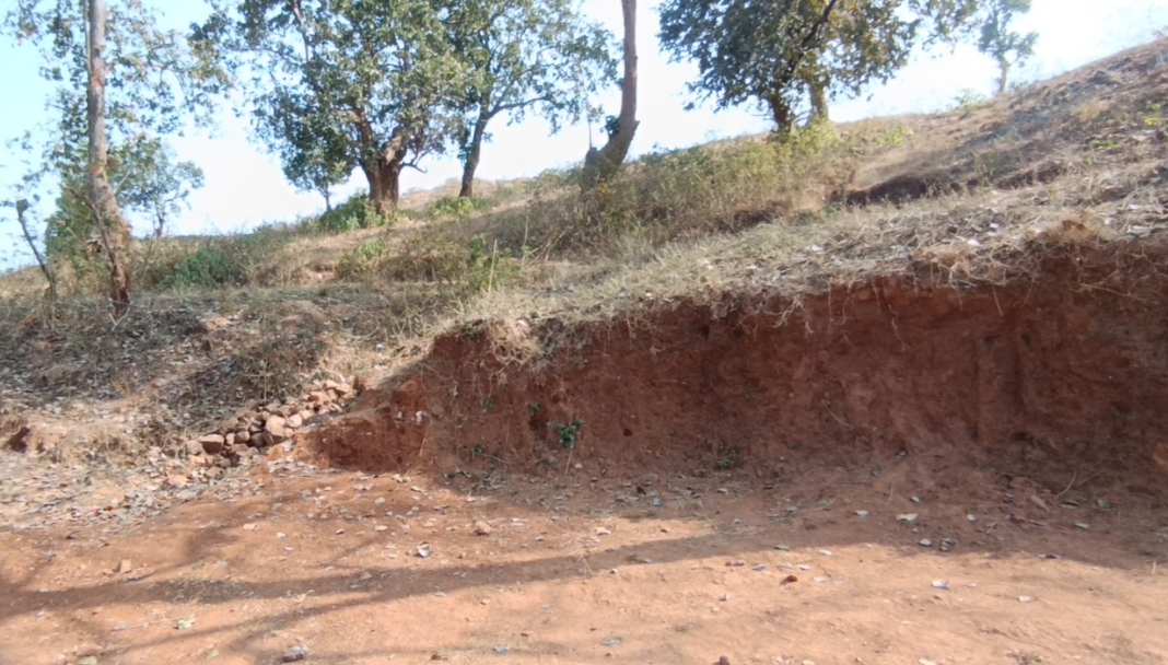 Kadamdad Primary School Road