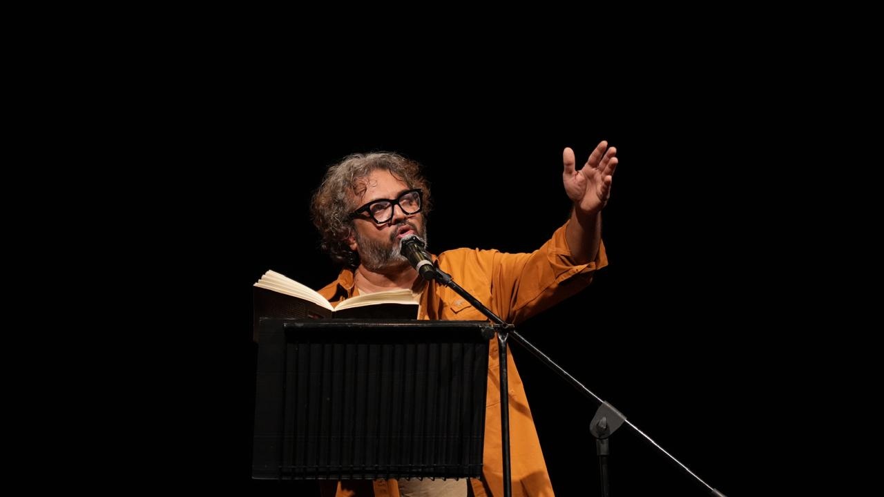 Spoken word performance 'Choggo'