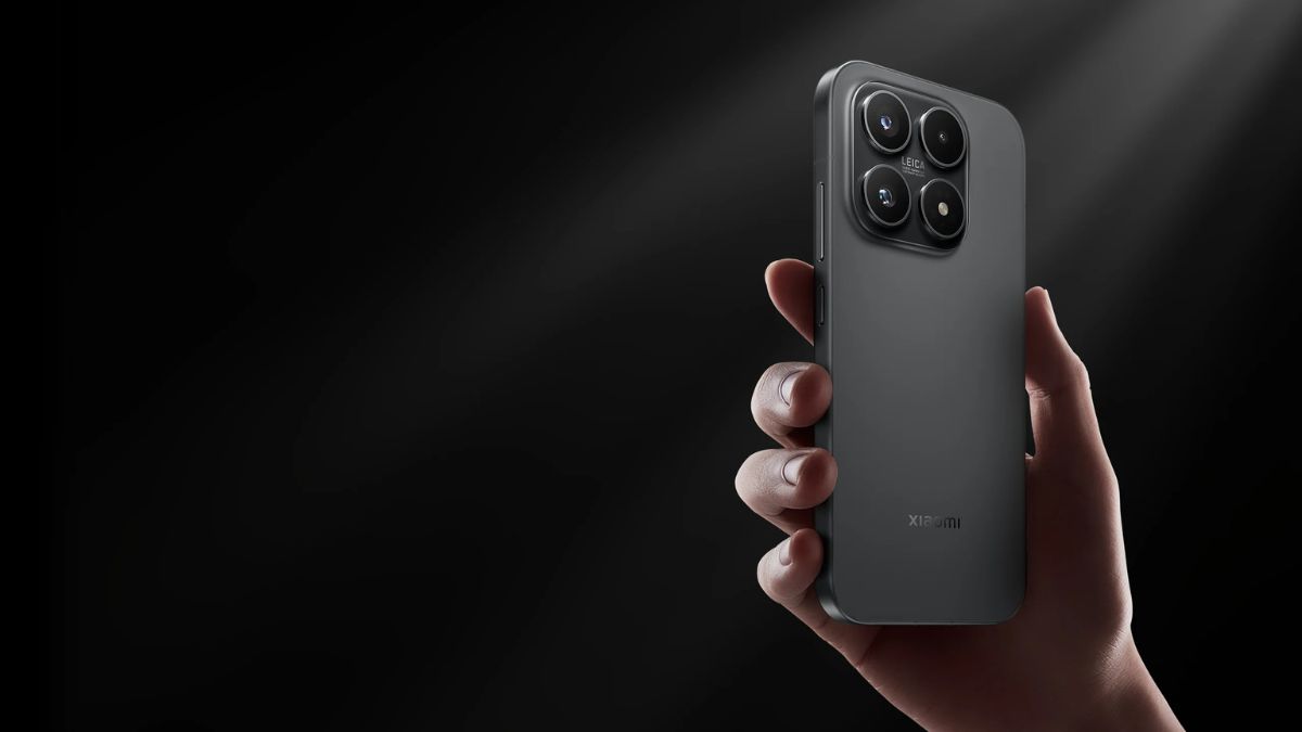 Xiaomi 17 And 17 Ultra With Snapdragon 8 Elite Gen 5 SoC, 120Hz OLED Displays Launched In India: Price, Specification, Offers