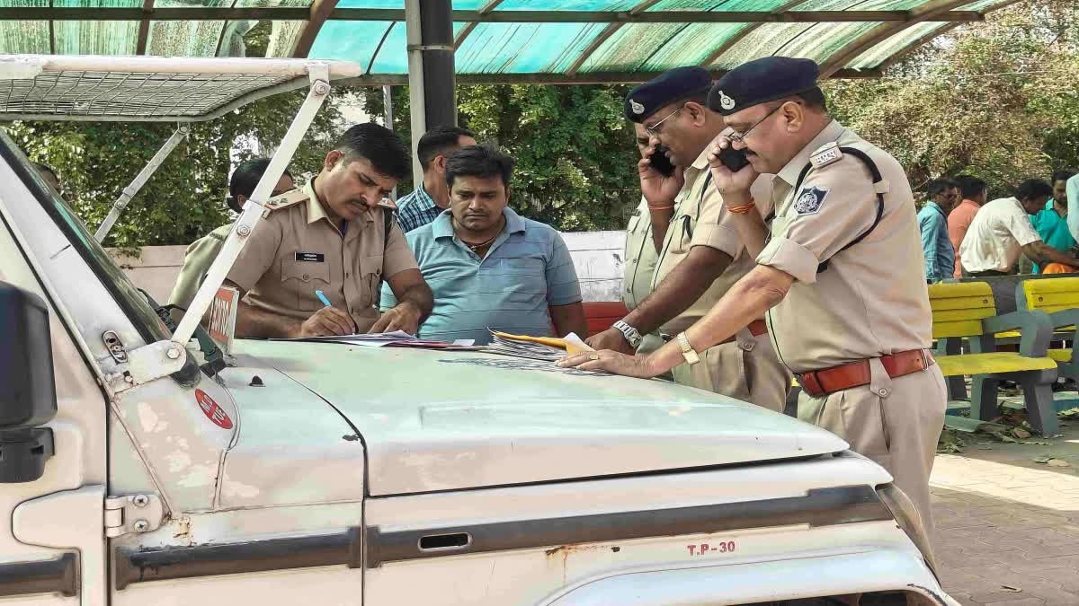 ಮಧ್ಯಪ್ರದೇಶ :ಬಾಲಕಿಯ ಮೇಲೆ ಅತ್ಯಾಚಾರ ನಡೆಸಿ ಗರ್ಭನಿರೋಧಕ ಮಾತ್ರೆ ತಿನ್ನಿಸಿದ ಯುವಕ: ಚಿಕಿತ್ಸೆ ವೇಳೆ ಹುಡುಗಿ ಸಾವು...!