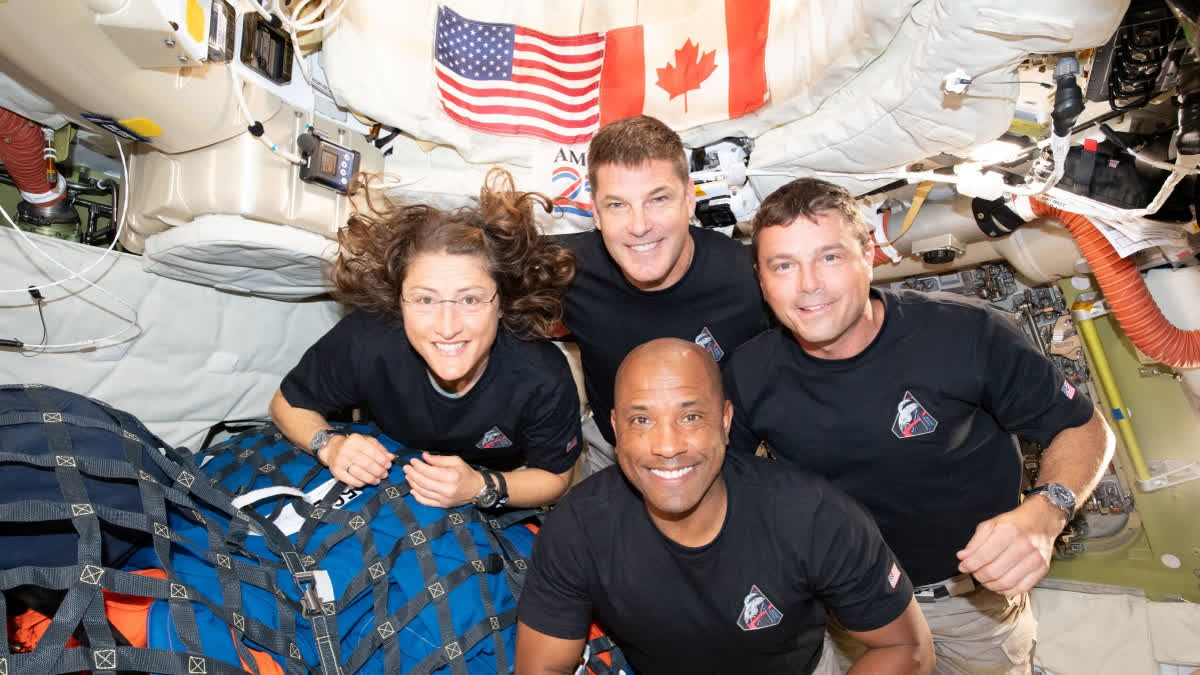 Senior NASA Official Behind US Moon Mission