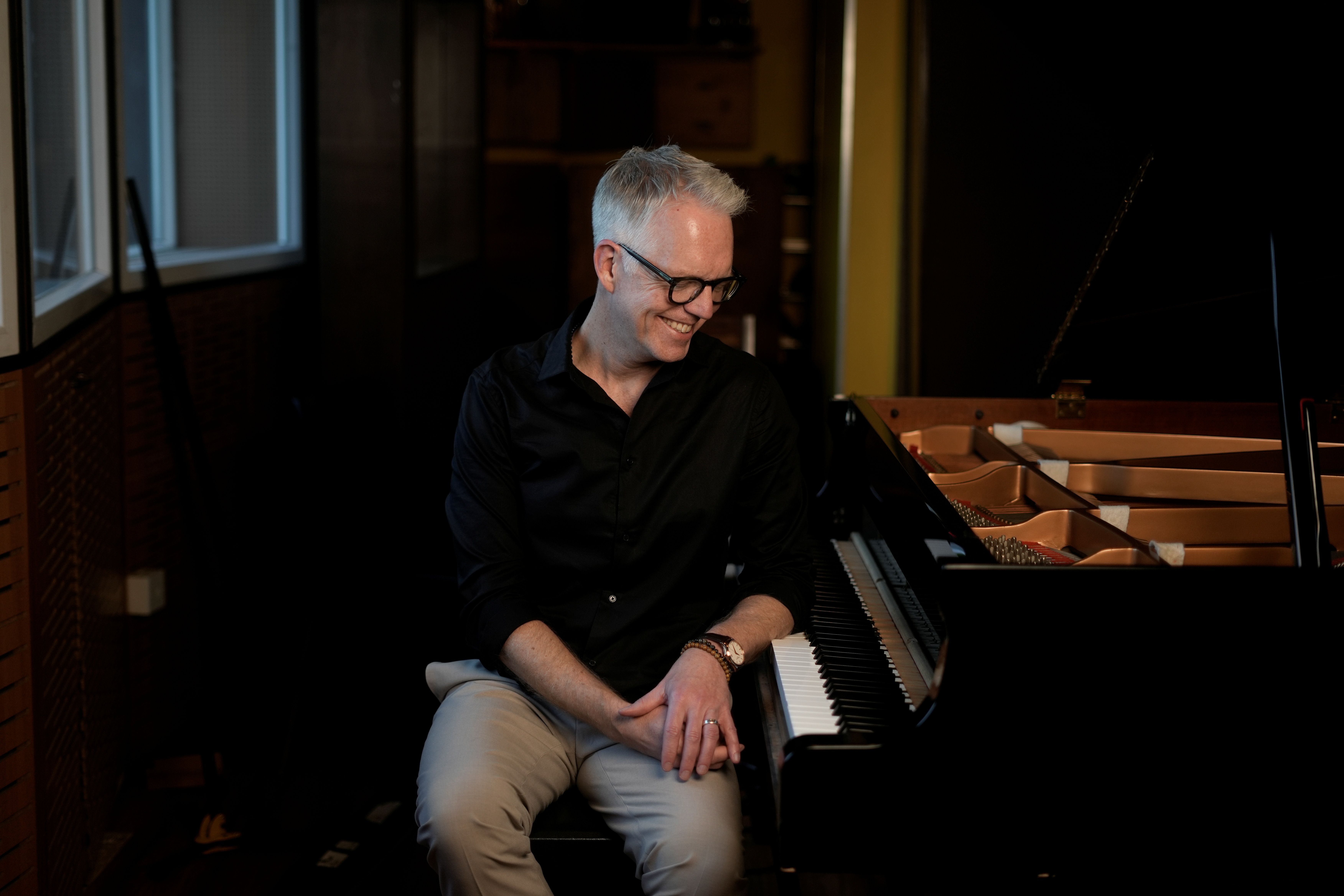 Chad Lawson Talks Healing Through Music, Indian Influences And His ...