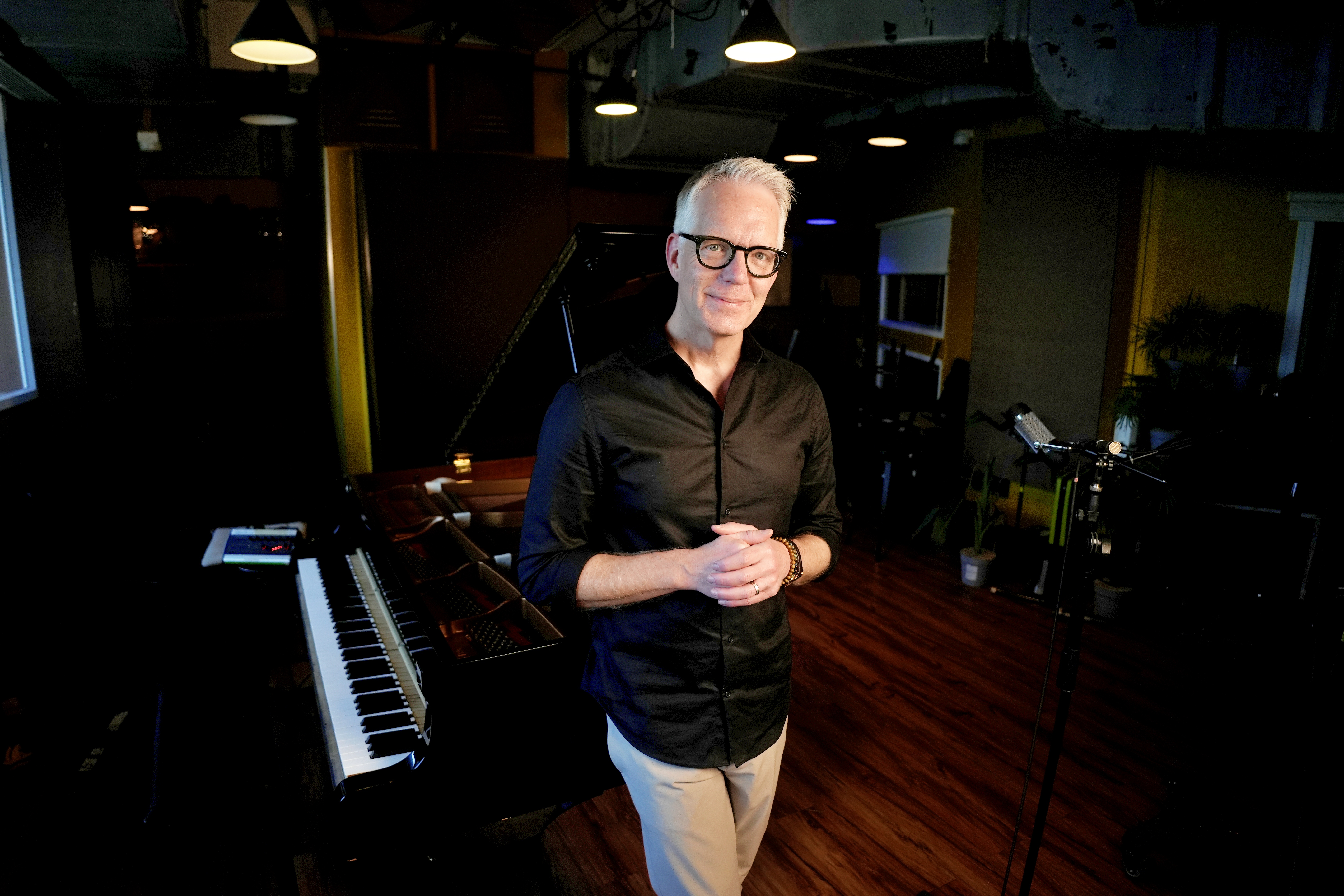 Chad Lawson Talks Healing Through Music, Indian Influences And His ...
