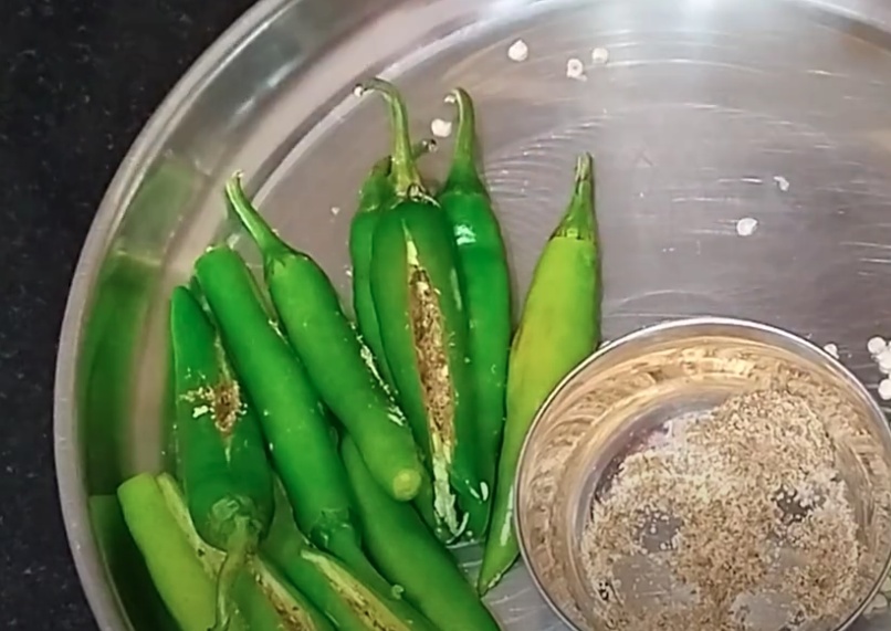 Mirchi Bajji without Besan Flour