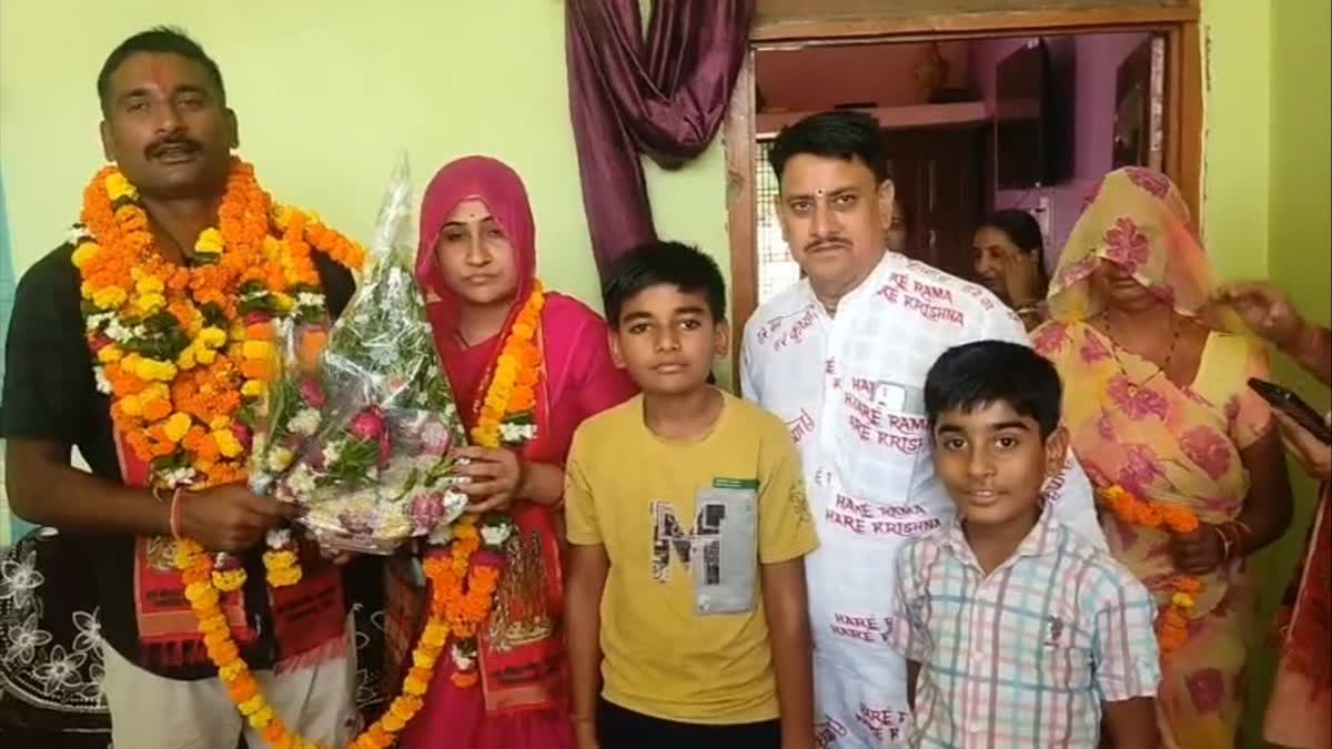 REWA CRPF SENA JAWAN SANJAY TIWARI  LASHKAR E TAIYABA ENCOUNTER  SANJAY TIWARI SHAURYA CHAKRA  MADHYA PRADESH NEWS
