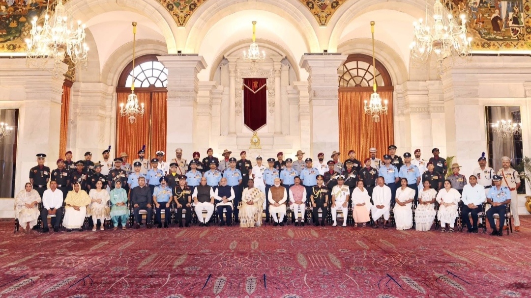 REWA CRPF SENA JAWAN SANJAY TIWARI  LASHKAR E TAIYABA ENCOUNTER  SANJAY TIWARI SHAURYA CHAKRA  MADHYA PRADESH NEWS