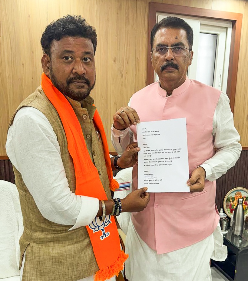 family-fodder-scam-and-prashant-kishor-the-reasons-behind-the-bjp-replacing-its-candidate-in-its-national-president-assembly-constituency