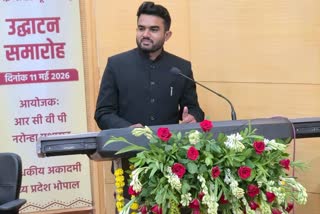 manoj pal select finance department