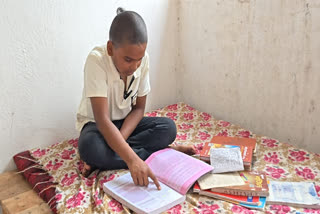 11-Year-Old Genius Boy From Bihar Paramhans Recites 118 Chemical Elements In Two Minutes, Dreams Of IIT And IAS