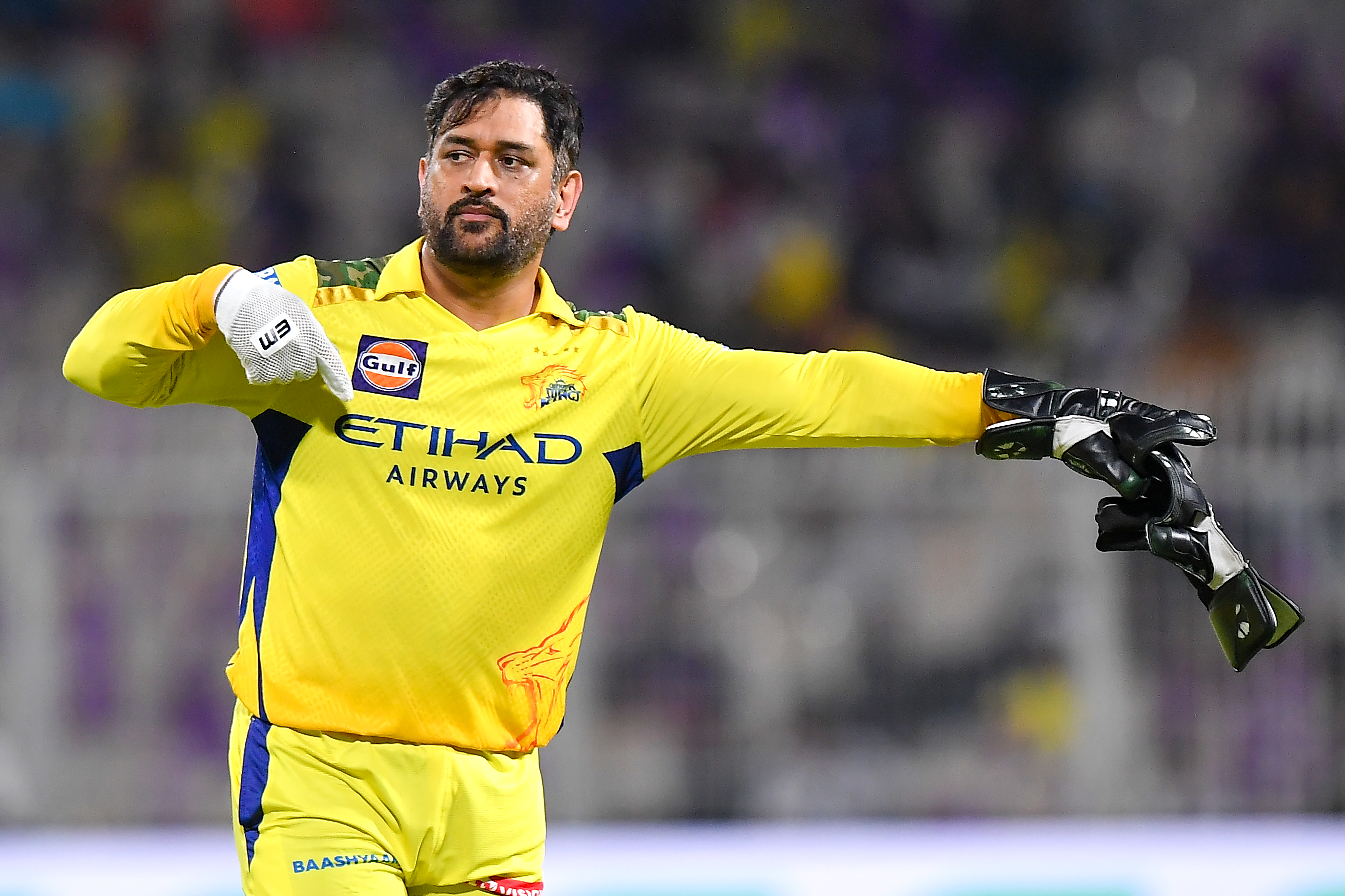 MS Dhoni Witty Reaction On Fans Request For IPL 2026 Return